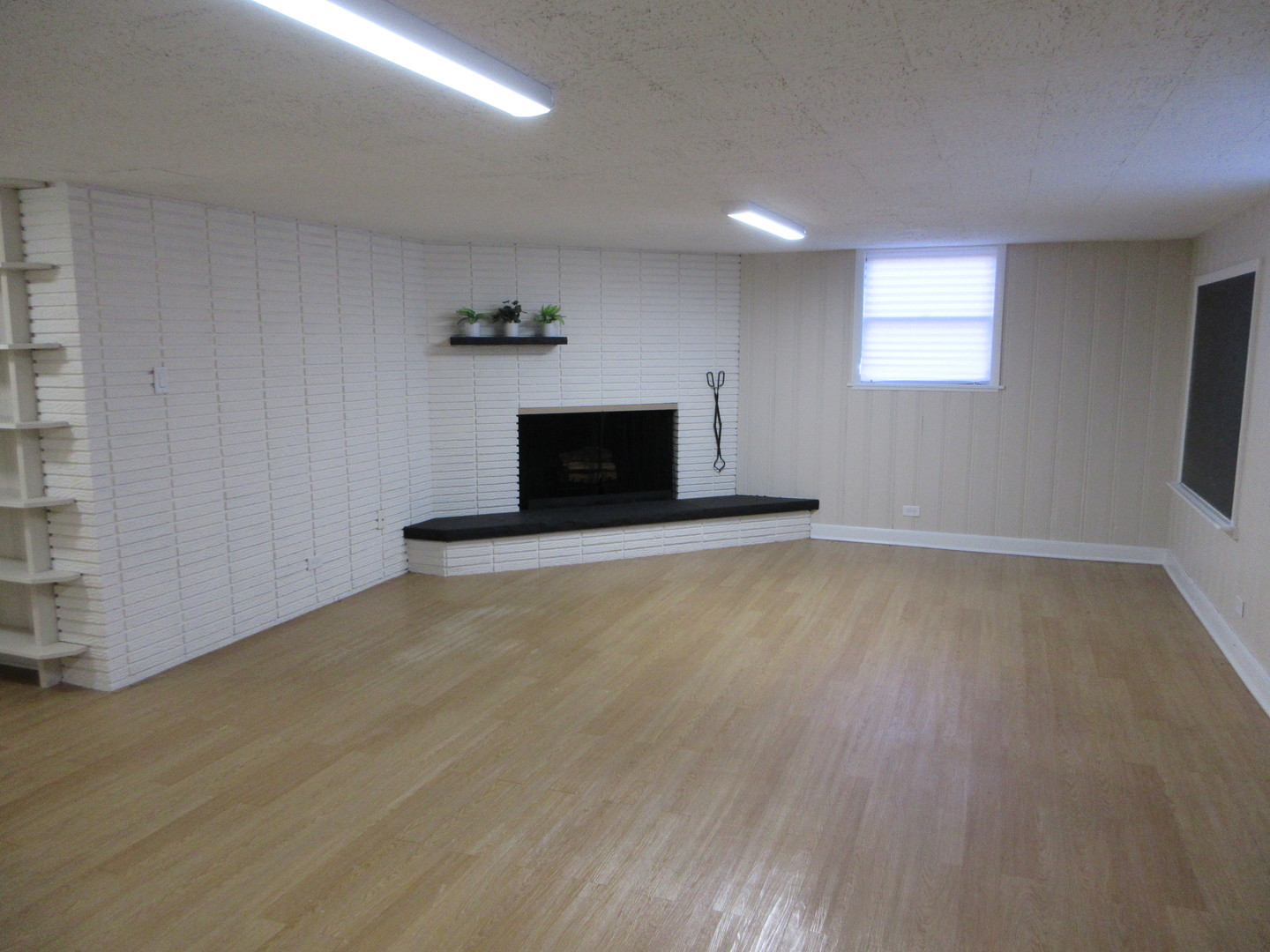 2918 West 99th Place Evergreen Park, IL 60805 - Photo 31 of 47