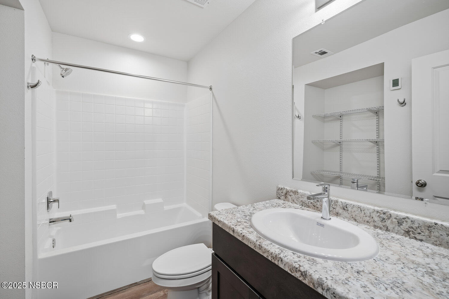 529 South Pine Street Santa Maria, CA 93458 - Photo 14 of 80 014_aspectvisuals_529spine_14_20251212_3