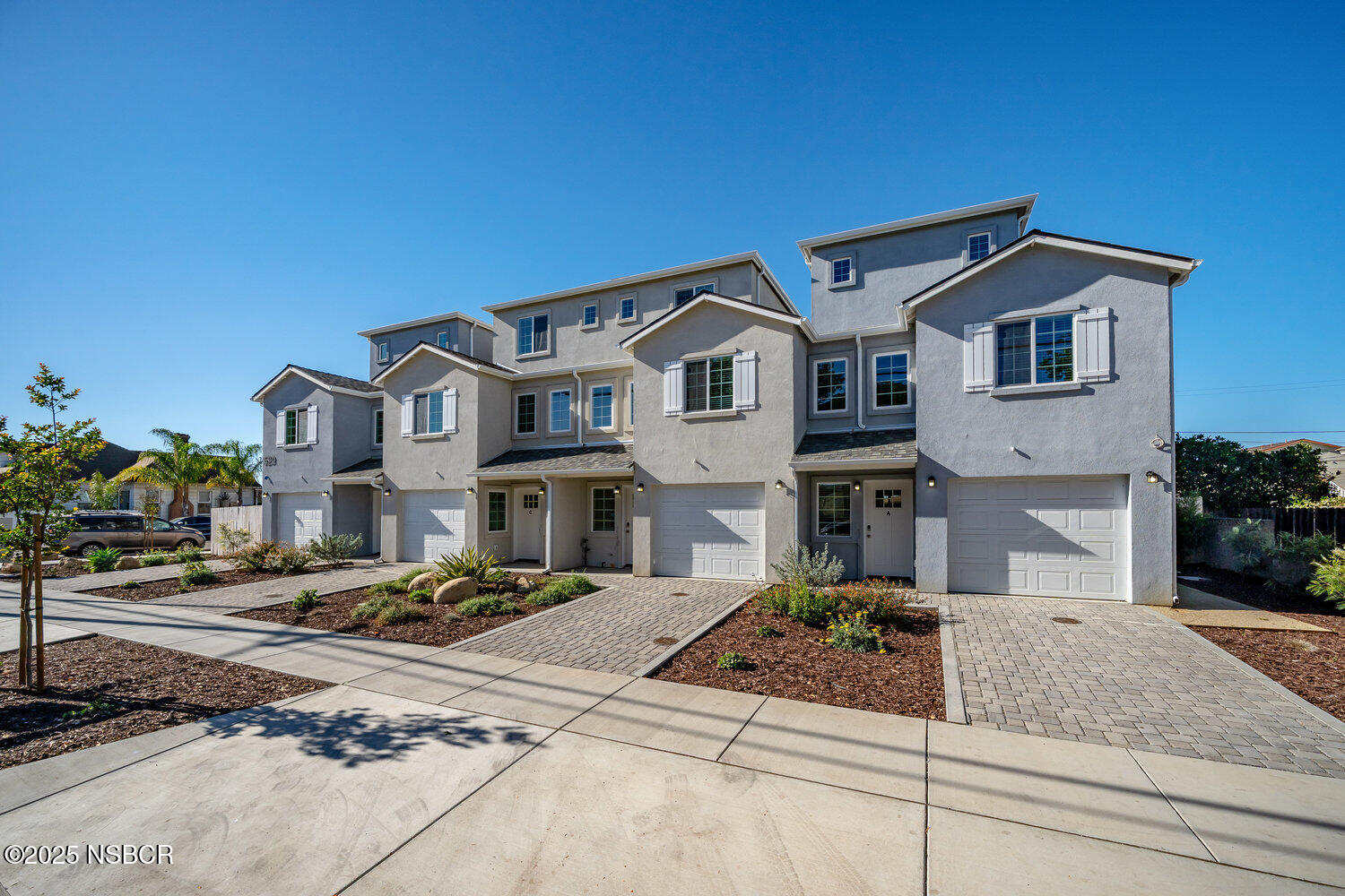 529 South Pine Street Santa Maria, CA 93458 - Photo 3 of 80 003_aspectvisuals_529spine_03_20251212_9