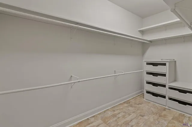 $545,555 | 12130 Cane Drive, St. Francisville, LA 70775