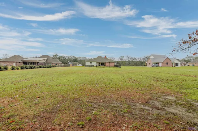 $545,555 | 12130 Cane Drive, St. Francisville, LA 70775