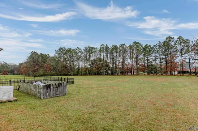 $545,555 | 12130 Cane Drive, St. Francisville, LA 70775