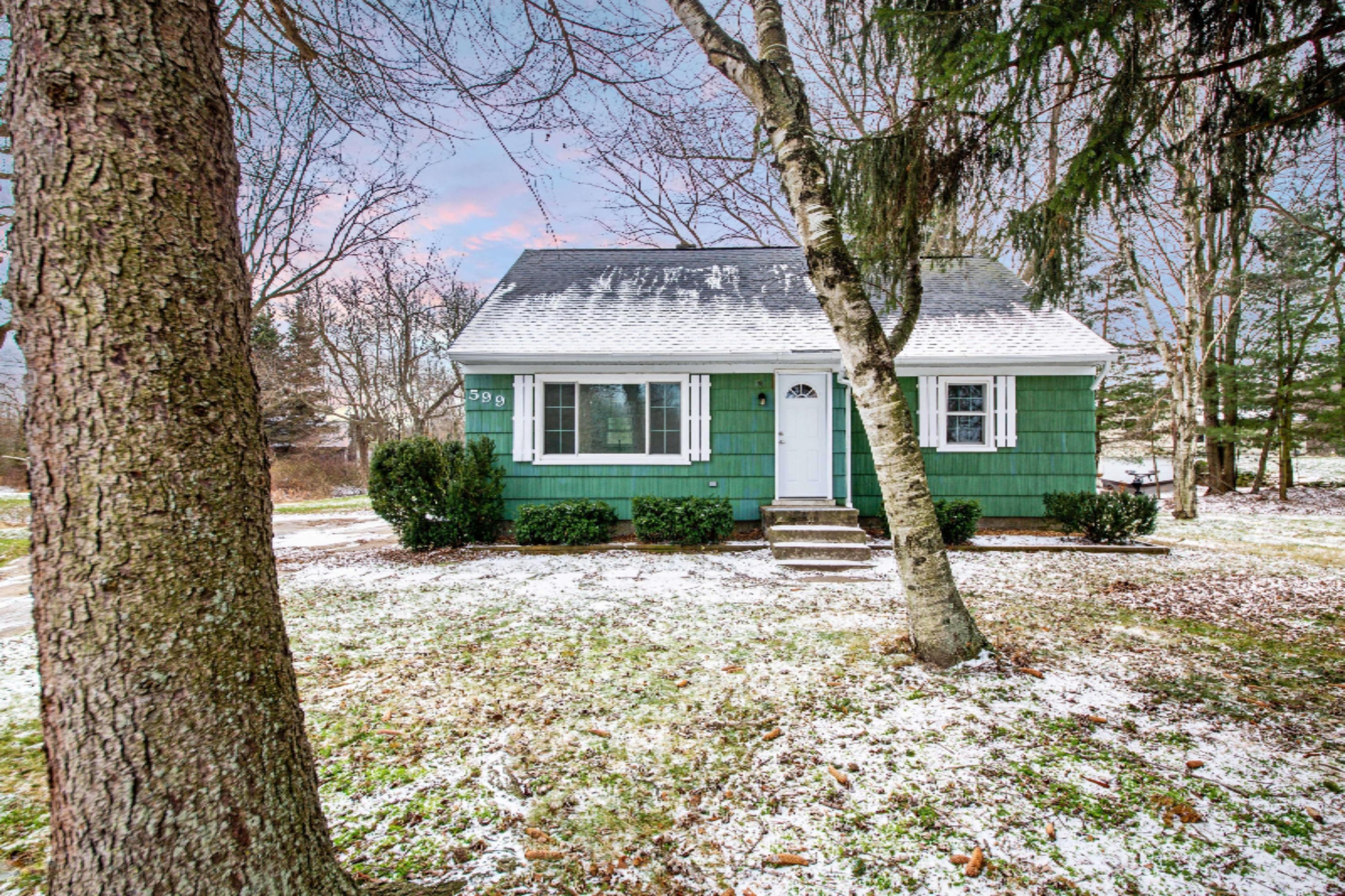 599 Wilson Road Spring Lake, MI 49456 - Photo 2 of 34 E1