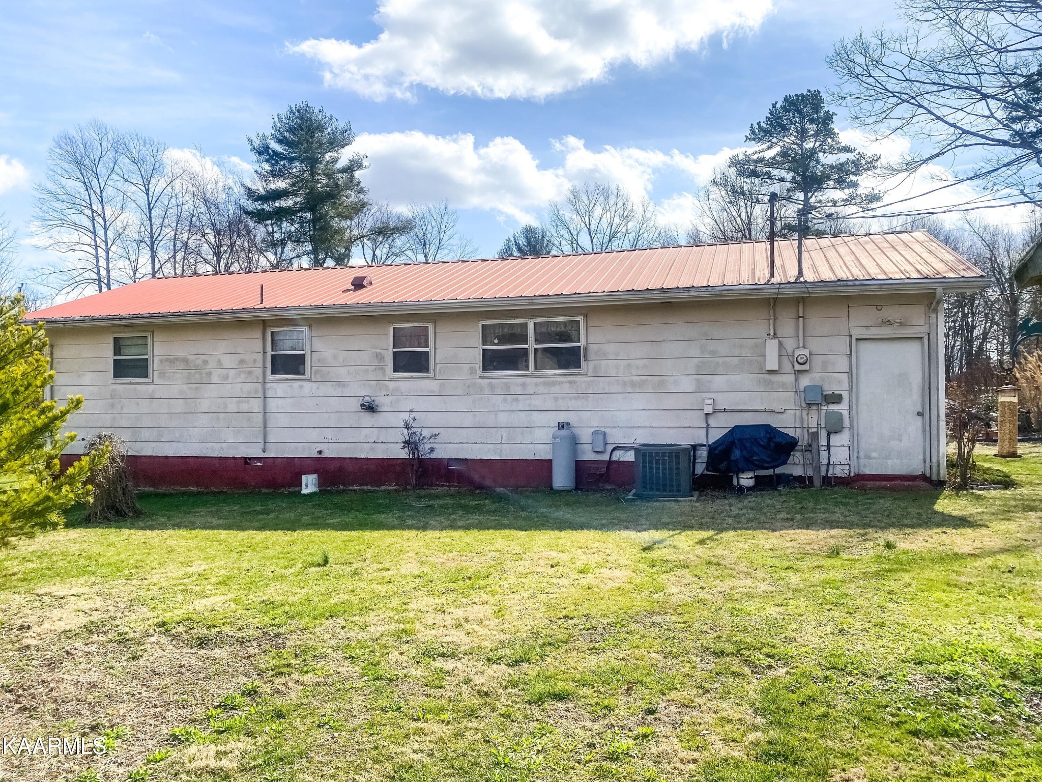562 Mary Cromwell Road Jamestown, TN 38556 - Photo 13 of 14 Gallery Image 13