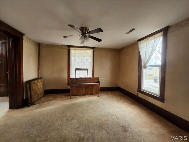 $139,900 | 206 Buckner Street, Paris, MO 65275