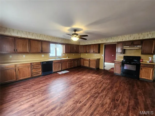 $139,900 | 206 Buckner Street, Paris, MO 65275