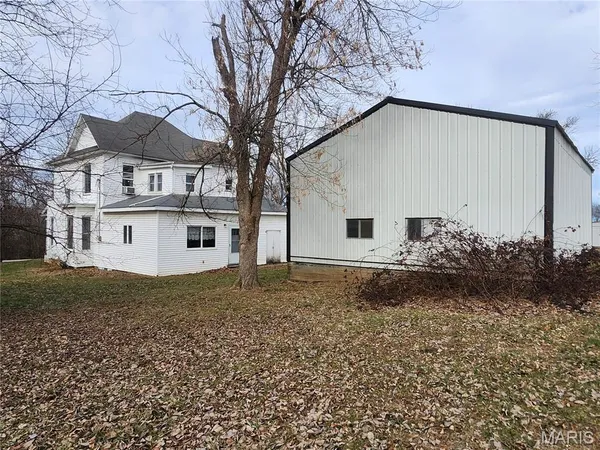 $134,900 | 206 Buckner Street, Paris, MO 65275