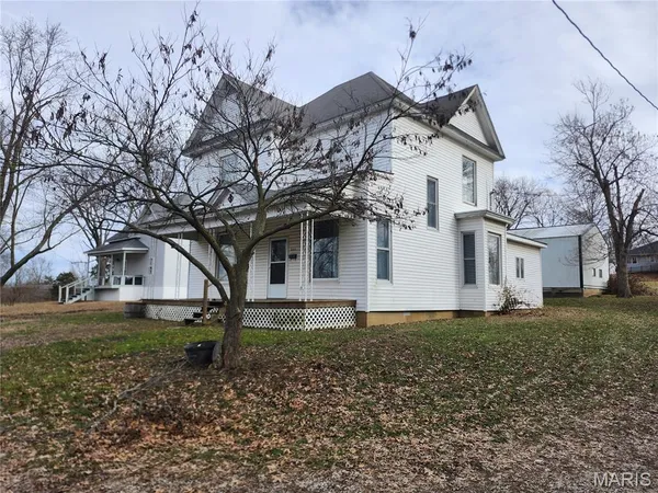 $134,900 | 206 Buckner Street, Paris, MO 65275