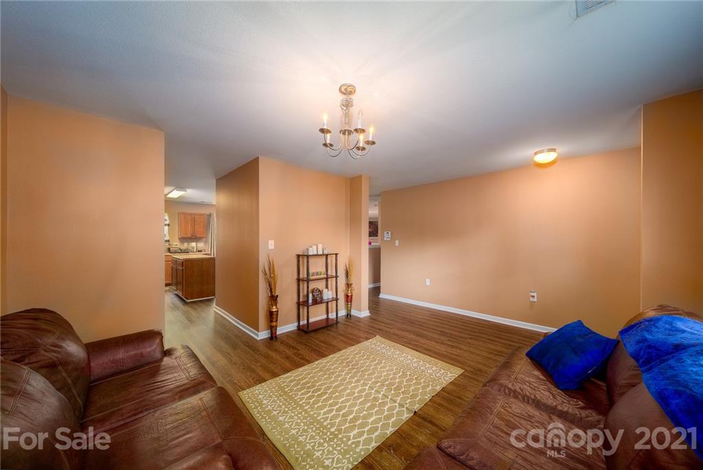 5511 Keener Ridge Road, Unit 70 Charlotte, NC 28216 - Photo 19 of 47 Gallery Image 19