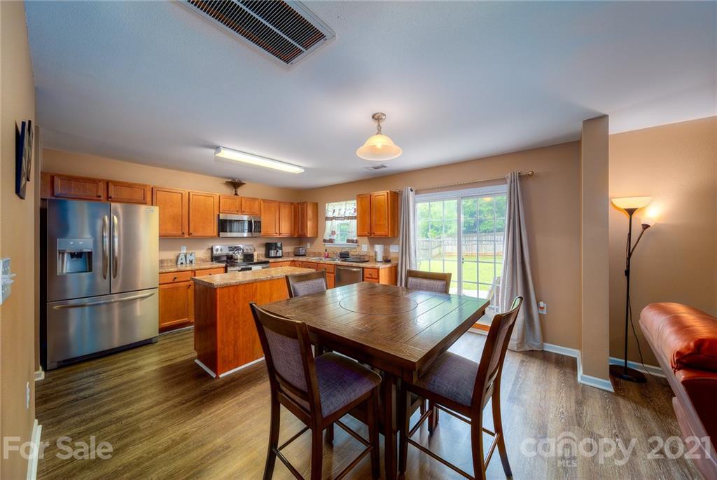 5511 Keener Ridge Road, Unit 70 Charlotte, NC 28216 - Photo 21 of 47 Gallery Image 21