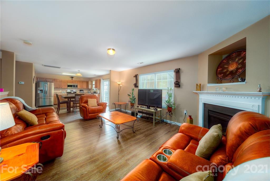 5511 Keener Ridge Road, Unit 70 Charlotte, NC 28216 - Photo 29 of 47 Gallery Image 29