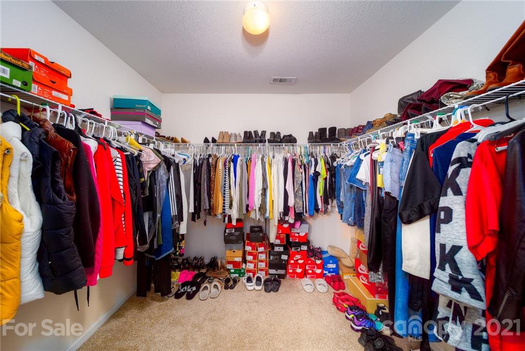 5511 Keener Ridge Road, Unit 70 Charlotte, NC 28216 - Photo 38 of 47 Gallery Image 38
