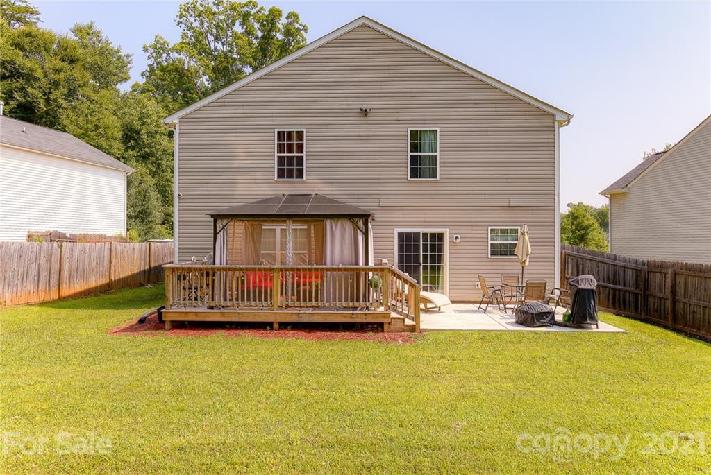 5511 Keener Ridge Road, Unit 70 Charlotte, NC 28216 - Photo 8 of 47 Gallery Image 8