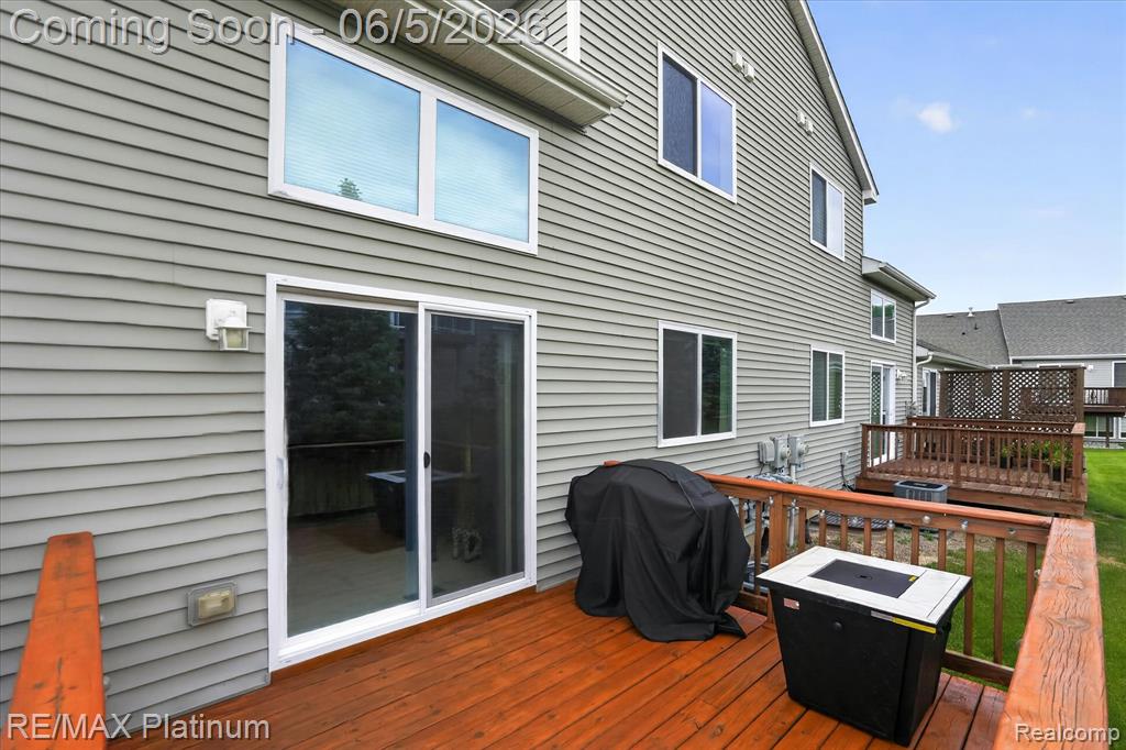 465 Hosta, Unit 82 Howell, MI 48843 - Photo 40 of 44