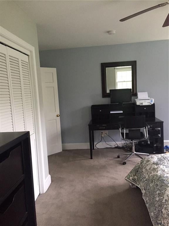 236 Mountain Road Cape Neddick, ME 03902 - Photo 26 of 28 Large bedroom has walk in closet