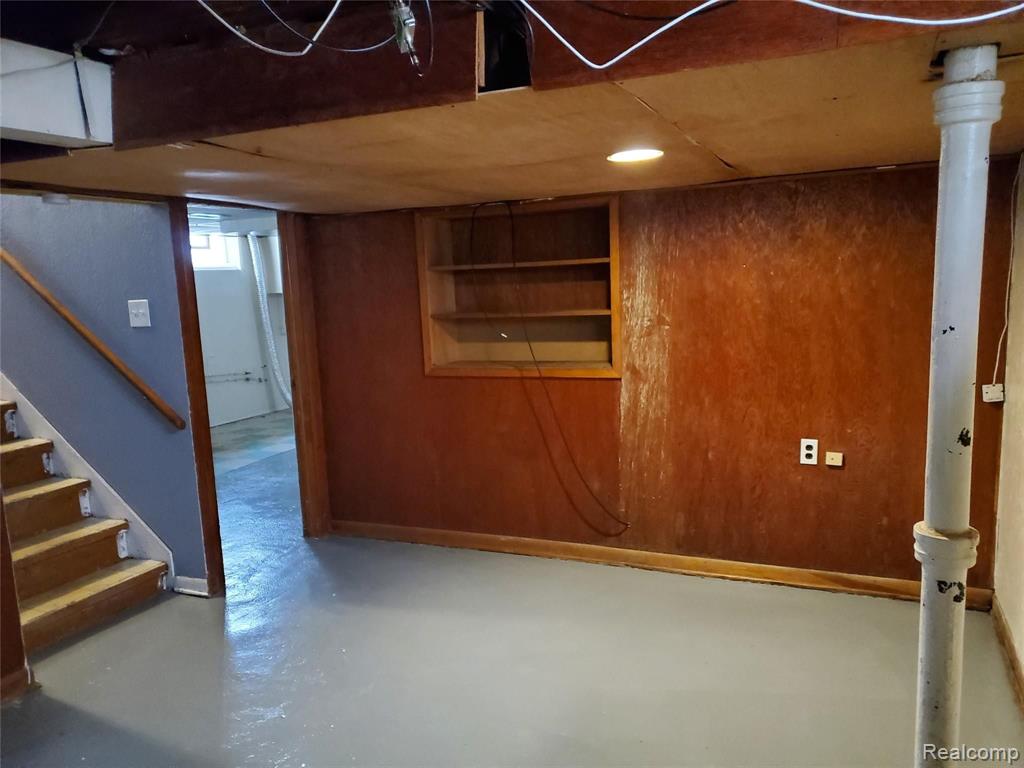 10044 Inkster Road Redford, MI 48239 - Photo 15 of 16