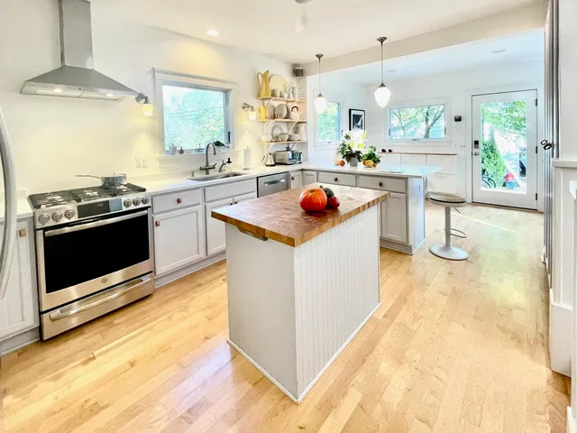 $450,000 | 221 South Winsted Street, Spring Green, WI 53588