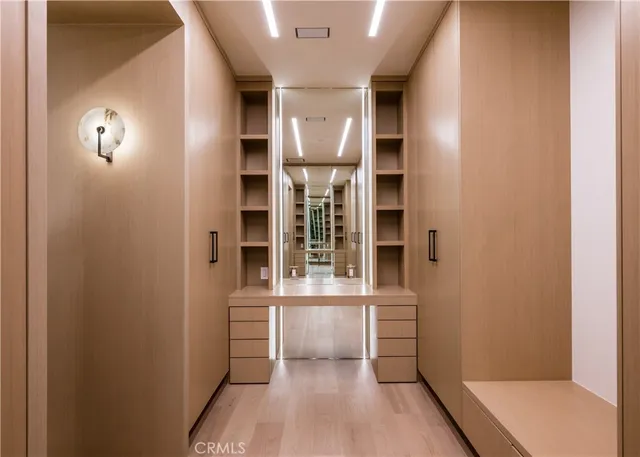 $19,995,000 | 1 Stickley Drive, Laguna Beach, CA 92651