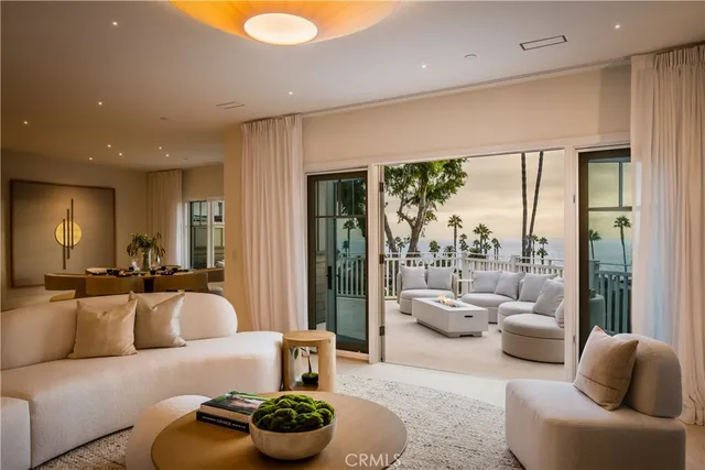 $19,995,000 | 1 Stickley Drive, Laguna Beach, CA 92651