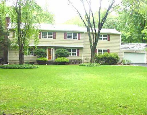 109 Sawmill Road Stamford, CT 06903 - Photo 1 of 1 Gallery Image 1