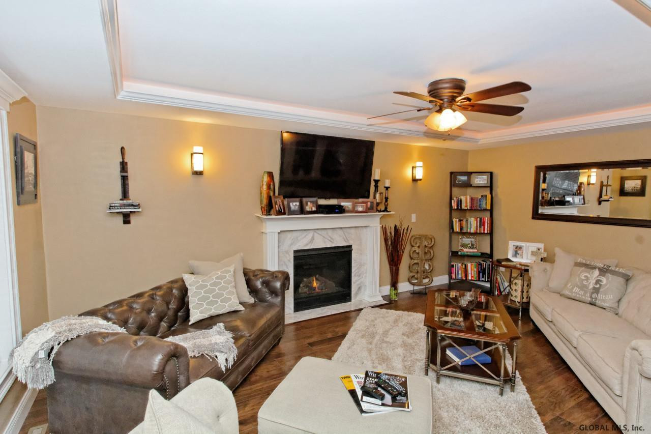 38 Locust Grove Road Greenfield, NY 12866 - Photo 5 of 15 Photo 5