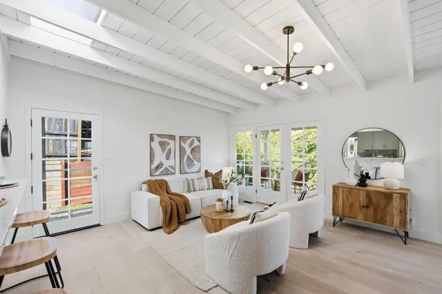 $2,798,000 | 915 Crestview Drive, San Carlos, CA 94070