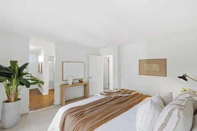 $2,798,000 | 915 Crestview Drive, San Carlos, CA 94070