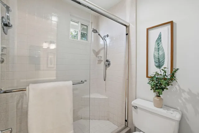 $2,798,000 | 915 Crestview Drive, San Carlos, CA 94070