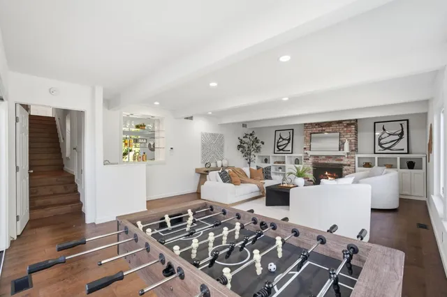 $2,798,000 | 915 Crestview Drive, San Carlos, CA 94070