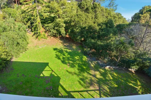 $2,798,000 | 915 Crestview Drive, San Carlos, CA 94070