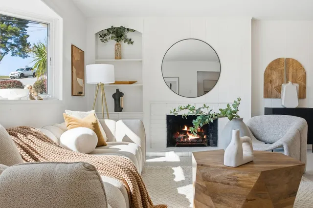 $2,798,000 | 915 Crestview Drive, San Carlos, CA 94070