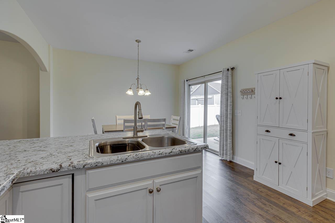 18 Forest Ridge Way Greenville, SC 29617 - Photo 18 of 37