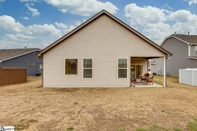 $324,700 | 18 Forest Ridge Way, Greenville, SC 29617