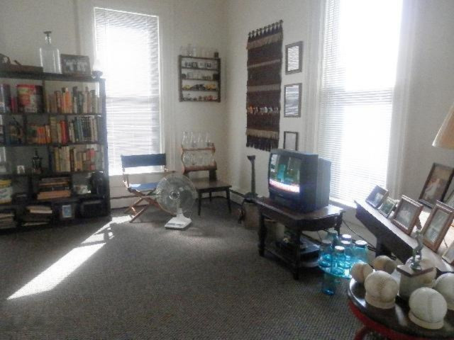 260 3rd Street Manistee, MI 49660 - Photo 16 of 32 264 Third St Living Room