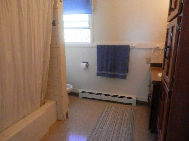 260 3rd Street Manistee, MI 49660 - Photo 21 of 32 264 Third St Main Bath