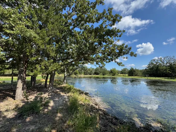 $649,500 | 13115 Schoenemann Road, Carmine, TX 78932