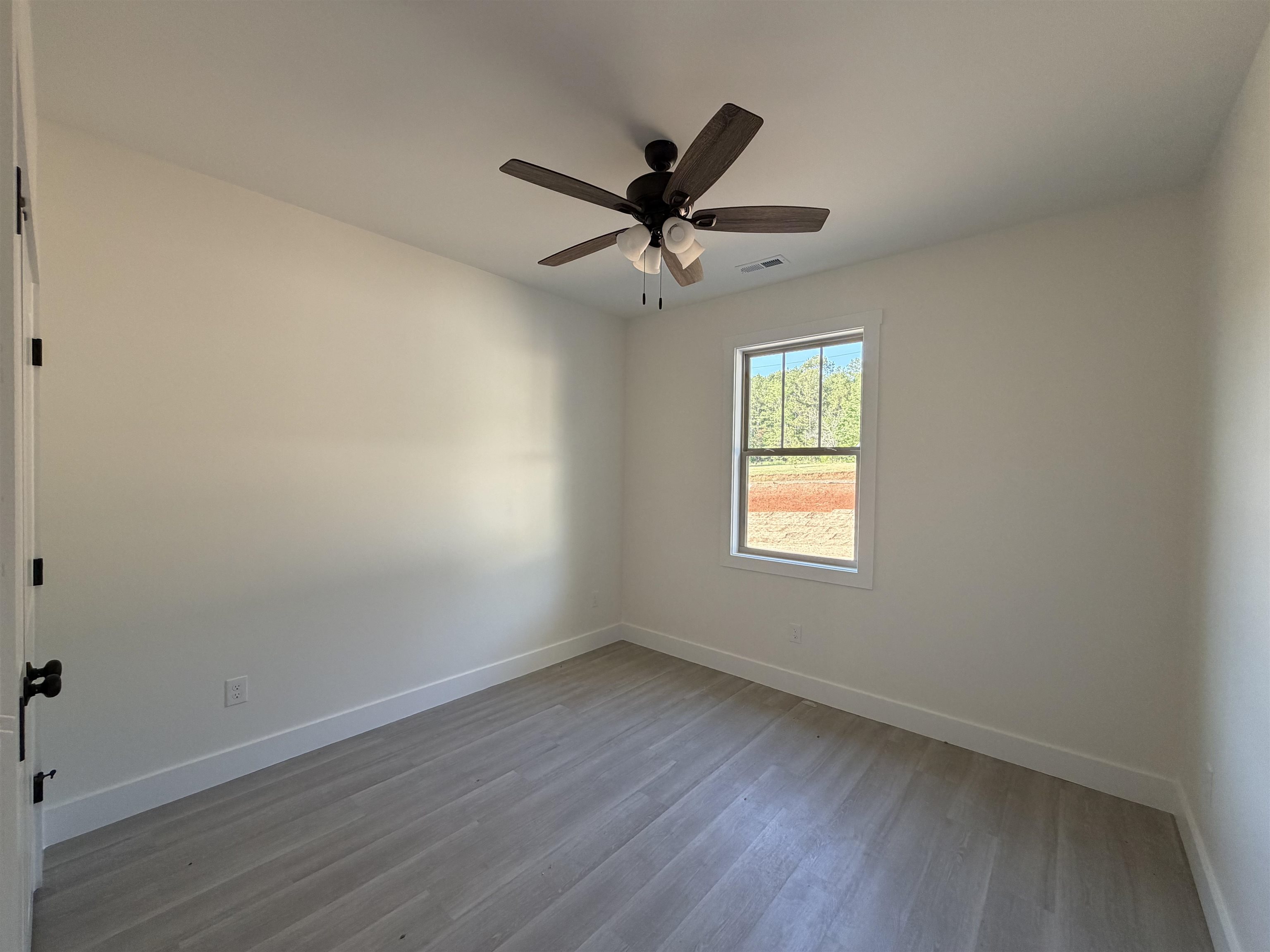187 Susans Road Gaffney, SC 29341 - Photo 12 of 25