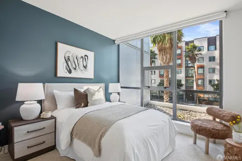 a close view of utility room with washer and dryer