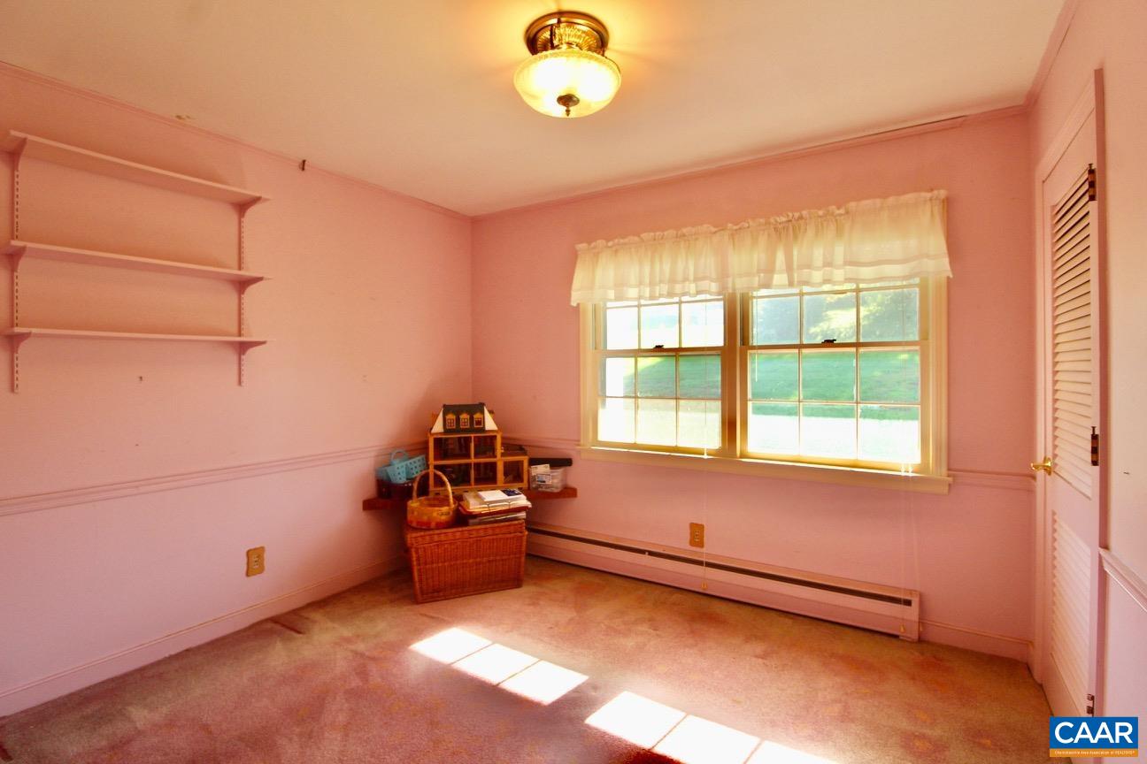 1625 Edgehill Road Waynesboro, VA 22980 - Photo 19 of 29 Gallery Image 19