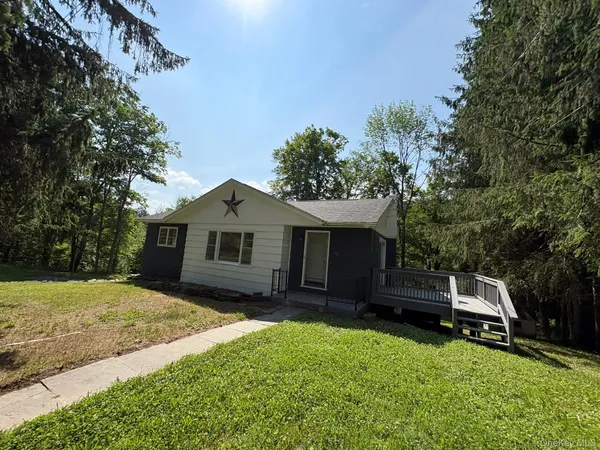 $1,700 | 196 Cr 95, Fremont Center, NY 12736