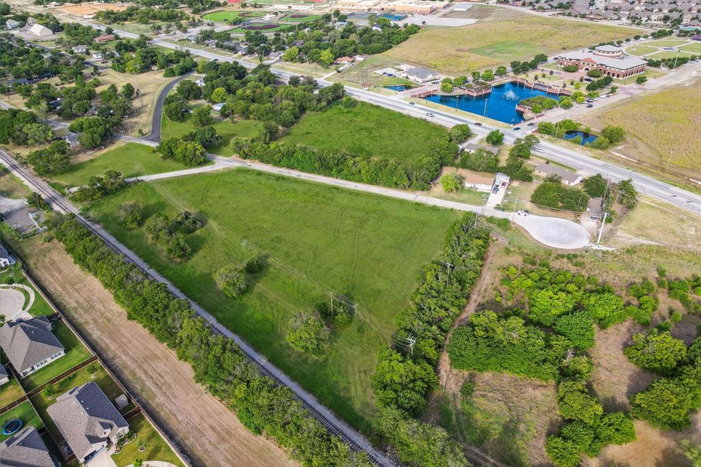 5 Melissa Tx 75454 Melissa, TX 75454 - Photo 4 of 9 a view of a city