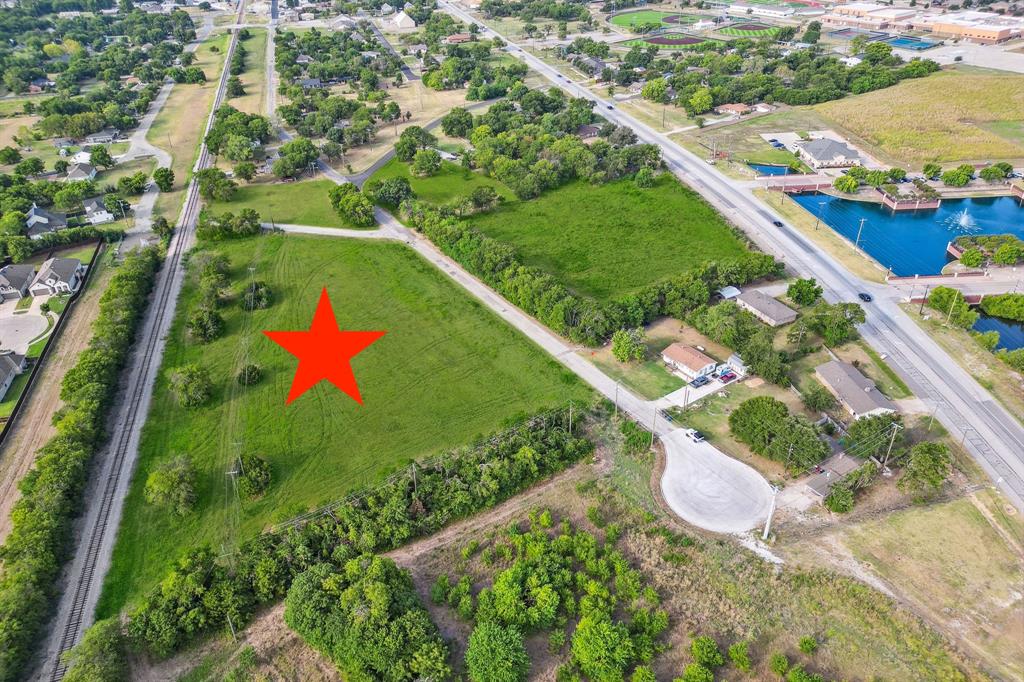 5 Melissa Tx 75454 Melissa, TX 75454 - Photo 5 of 9 a view of a city