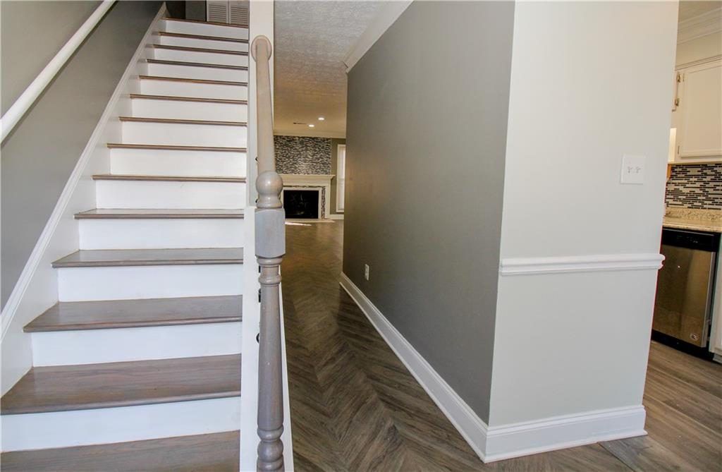 2340 Beaver Ruin Road, Unit UN7 Norcross, GA 30071 - Photo 12 of 20 a view of entryway