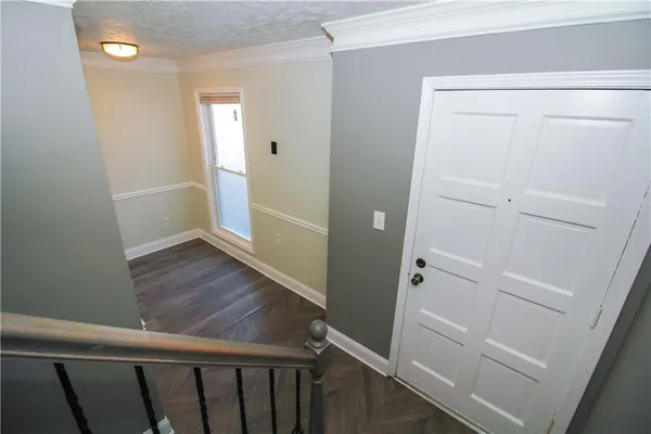 a view of utility room