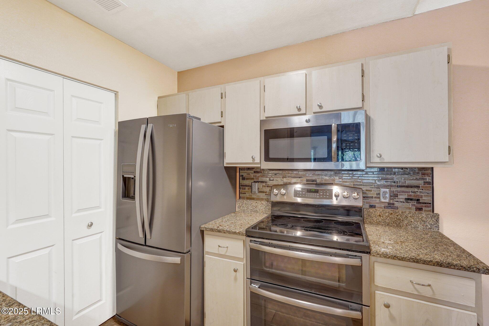 897 Fording Island Road, Unit 1710 Bluffton, SC 29910 - Photo 20 of 35 18