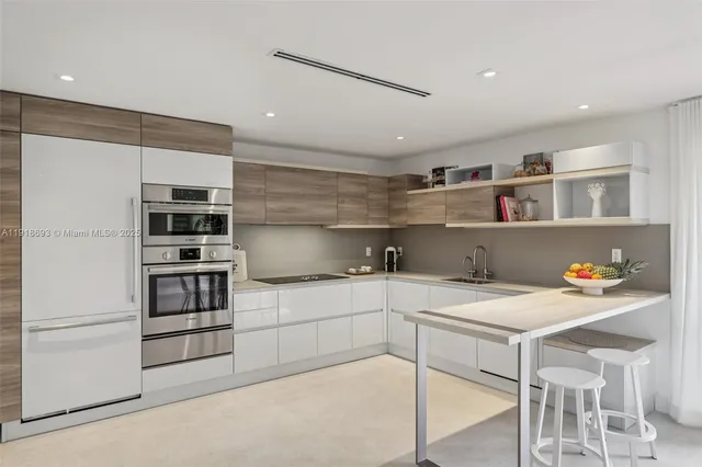 $645,000 | 7123 Rain Forest Drive, Unit A, Boca Raton, FL 33434