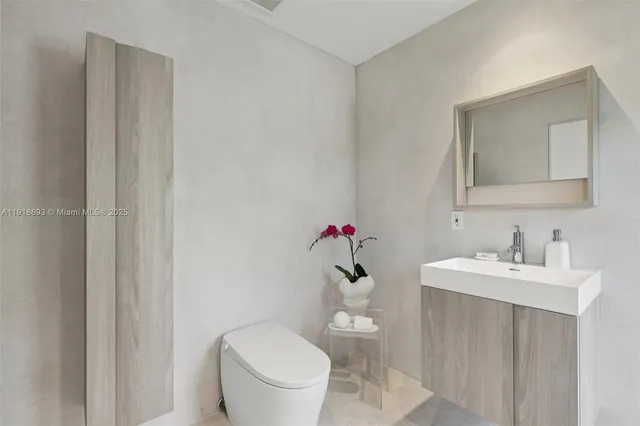 $645,000 | 7123 Rain Forest Drive, Unit A, Boca Raton, FL 33434