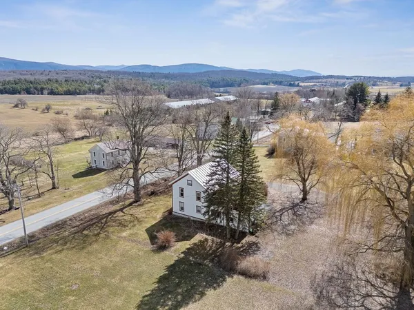 $349,000 | 166 South Street, New Haven, VT 05472