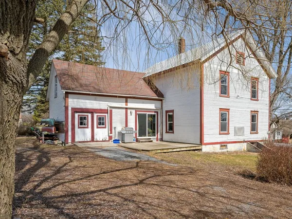 $349,000 | 166 South Street, New Haven, VT 05472