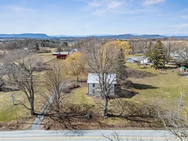 $349,000 | 166 South Street, New Haven, VT 05472